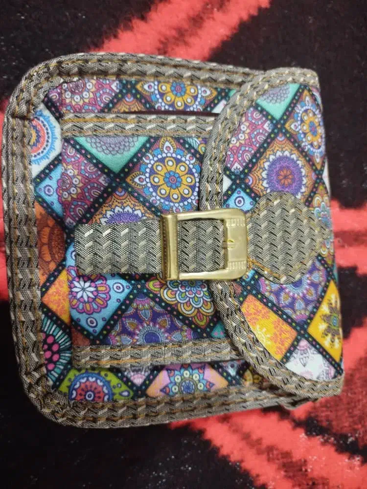 فروش تعدادی وسایل|کیف، کفش، کمربند|بندر امام خمینی, |دیوار