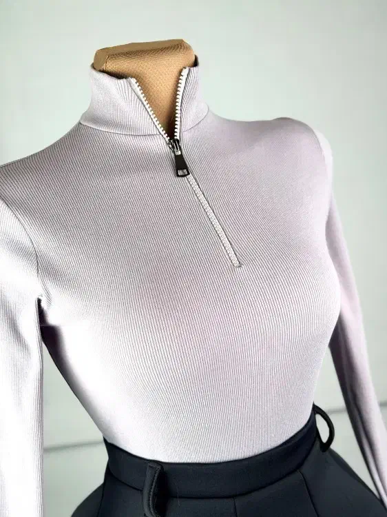 ست دلبرانه|لباس|تهران, دبستان|دیوار