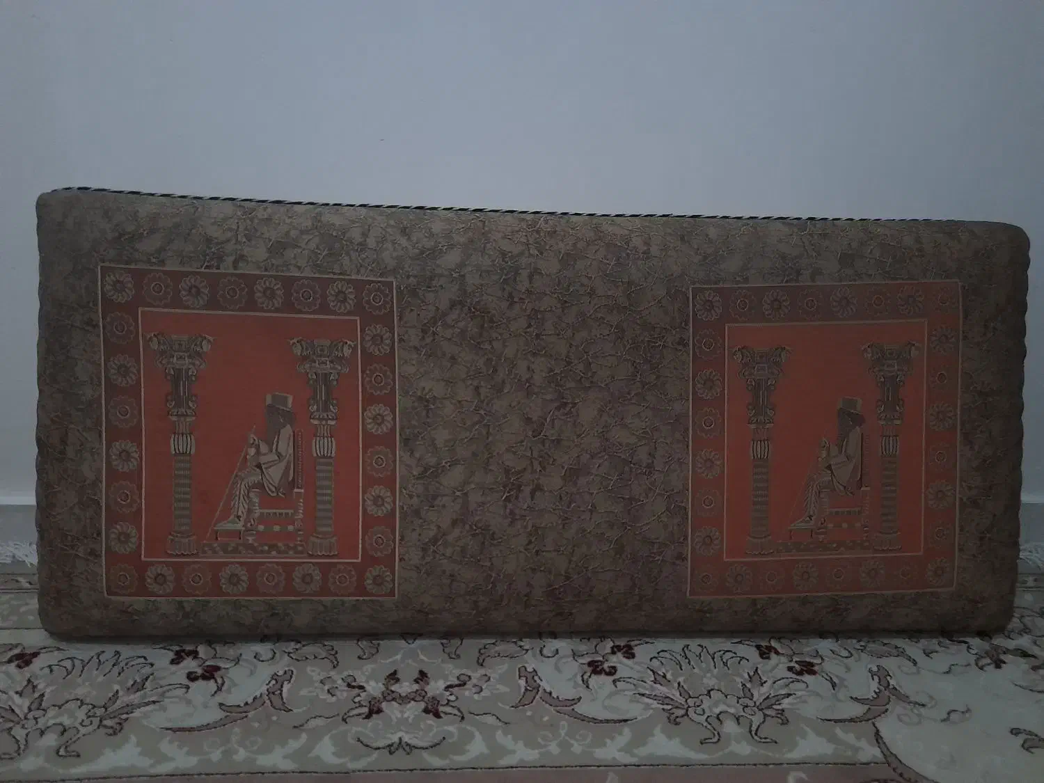 پشتی|پشتی|ایلام, |دیوار