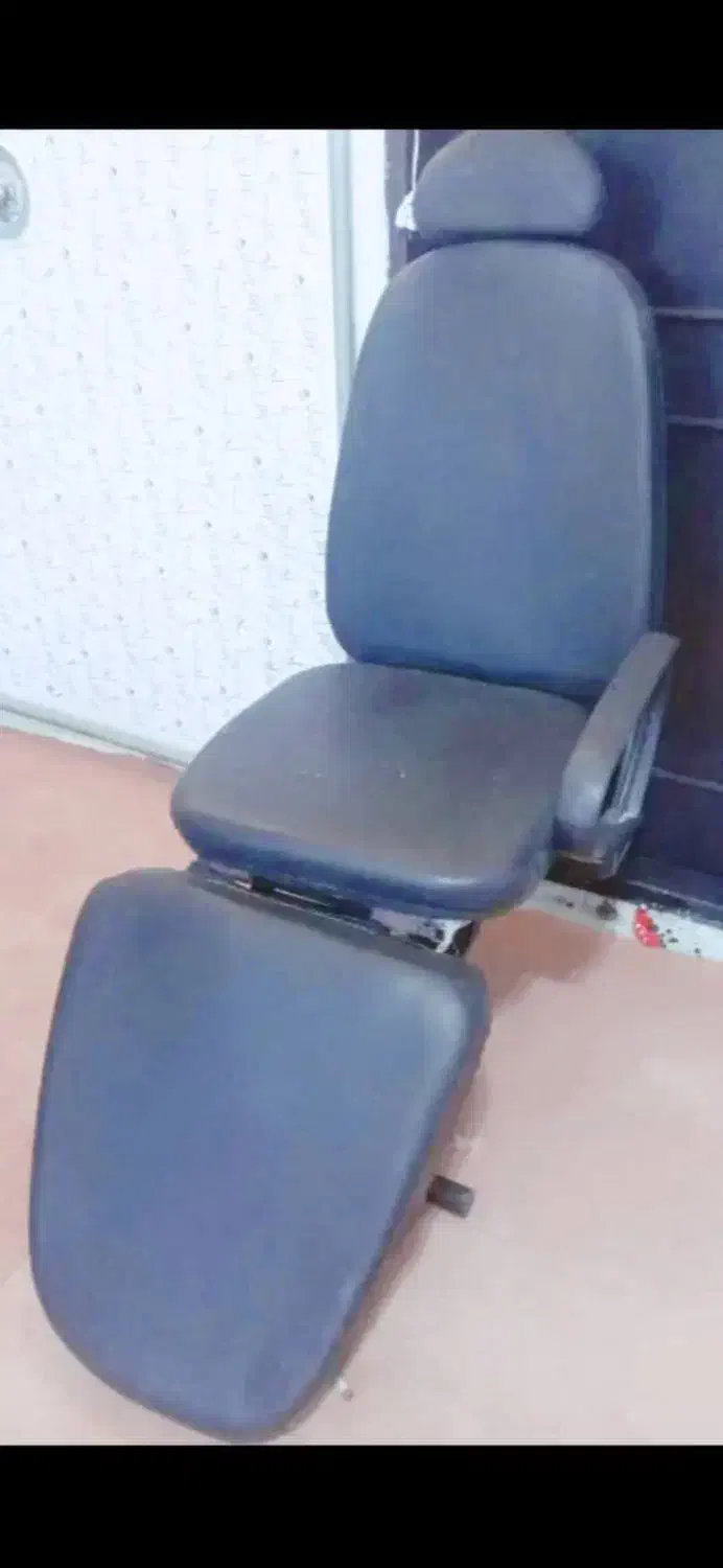 صندلی|آرایشگاه و سالن‌های زیبایی|اردبیل, |دیوار