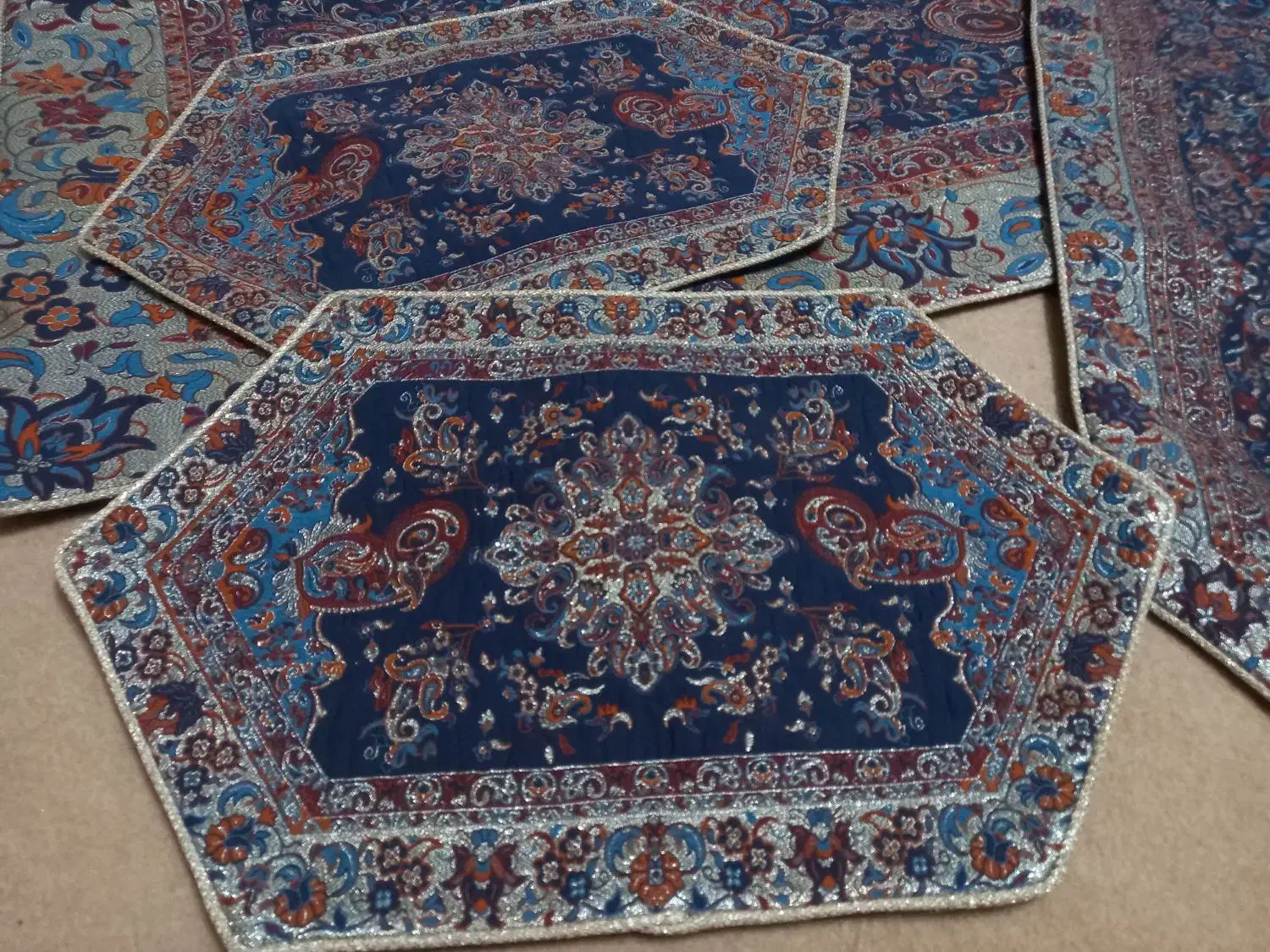 رومیزی ترمه|پرده، رانر، رومیزی|قائن, |دیوار