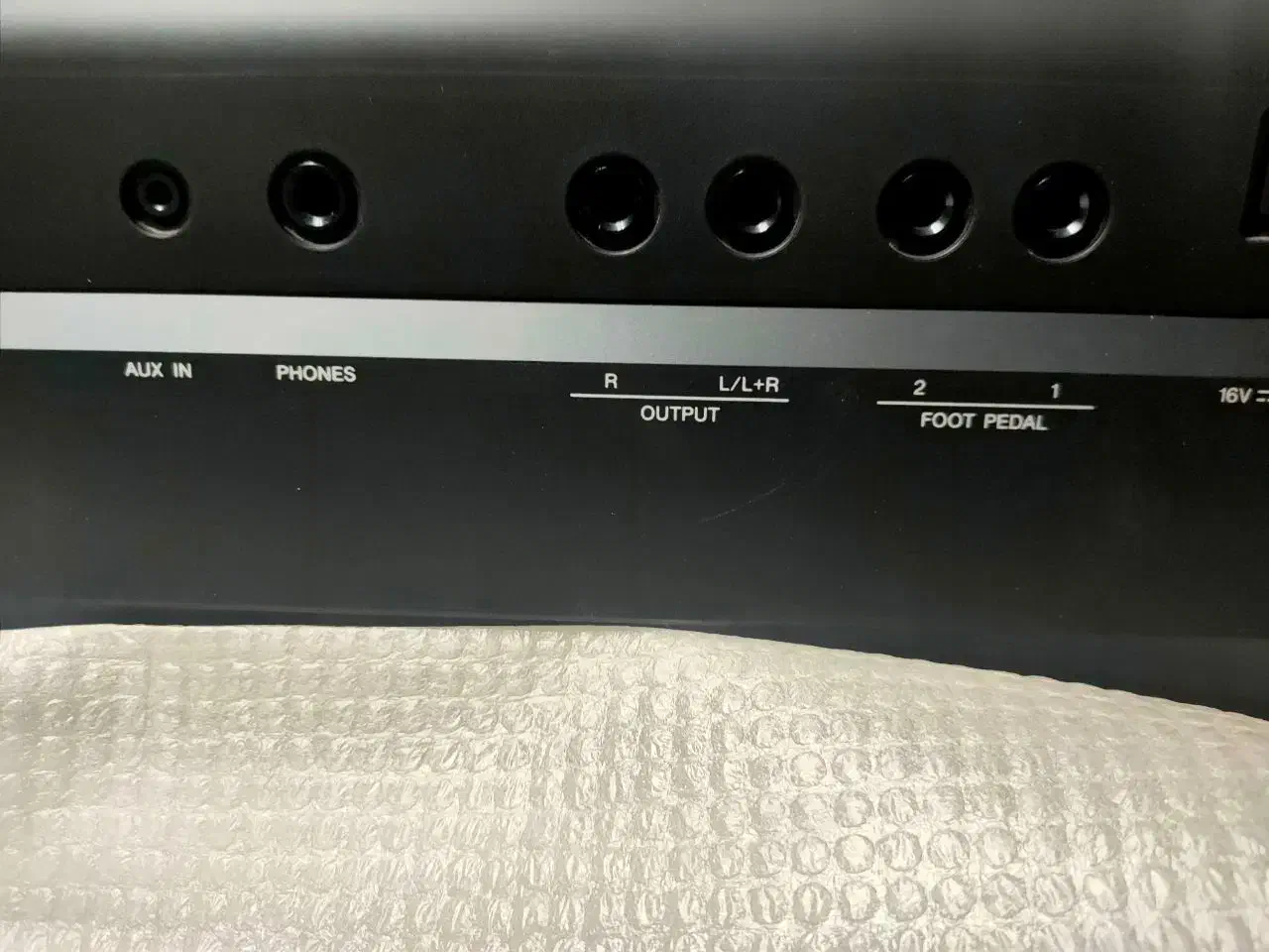 فروش ارگ (کیبورد) yamaha SX600|پیانو، کیبورد، آکاردئون|تهران, گلستان (شهرک راه آهن)|دیوار