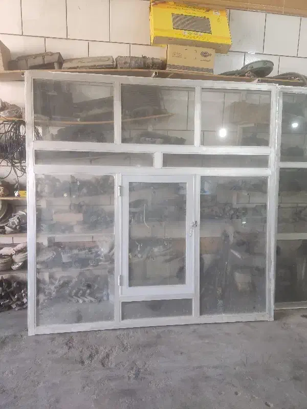 درب و پنجره آلمینیوم دست دوم قیمت مناسب|مصالح و تجهیزات ساختمان|خمینی‌شهر, |دیوار