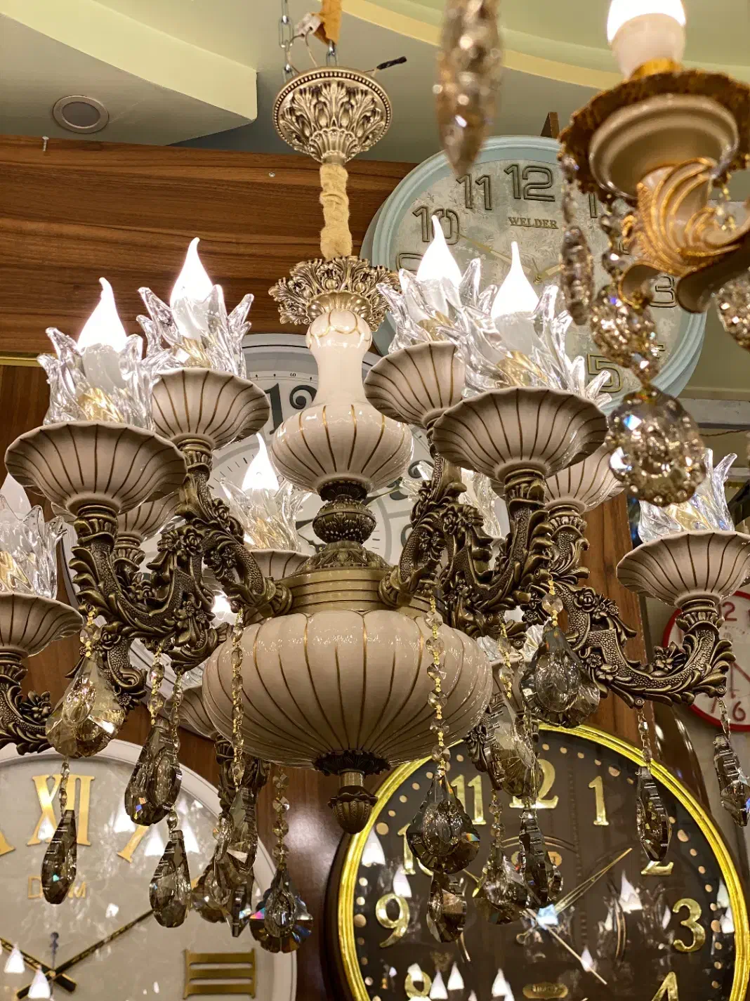 لوستر‌|لوستر و چراغ آویز|تبریز, |دیوار