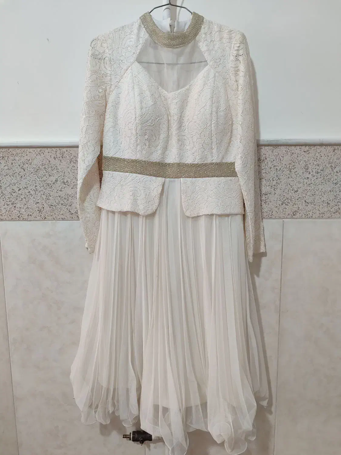 لباس مجلسی|لباس|قم, باسکول|دیوار