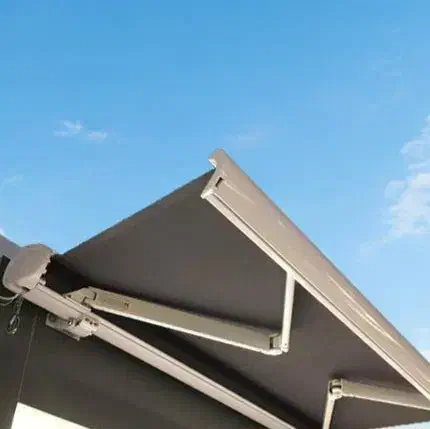 سایبان بازویی طول ۵ متر|خدمات پیشه و مهارت|مشهد, چهارچشمه|دیوار