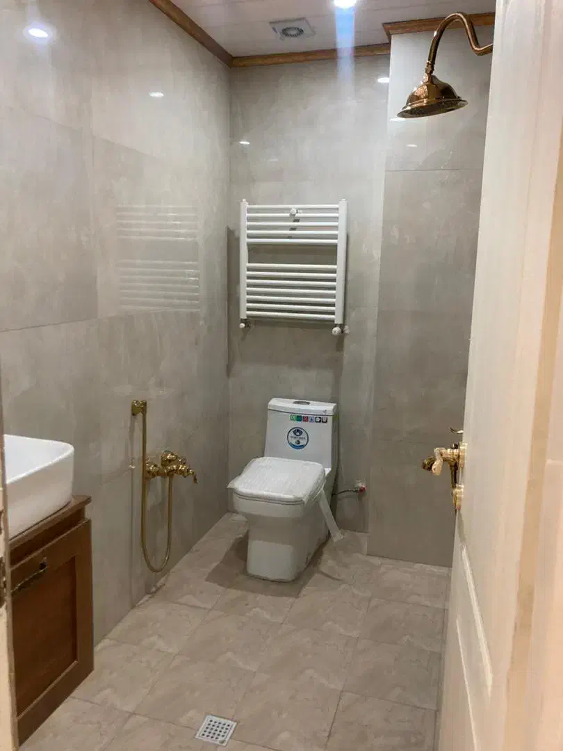 آپارتمان۱۲۰متر/۲خ/تک واحد۳ساله/چهارباغ شرقی/شخصی