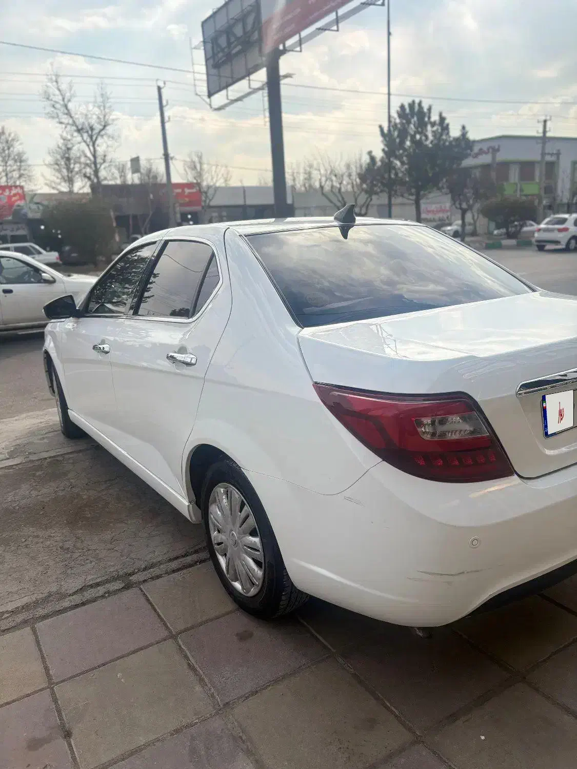 دنا پلاسMt ef7|خودرو سواری و وانت|محمدشهر, محمدشهر|دیوار