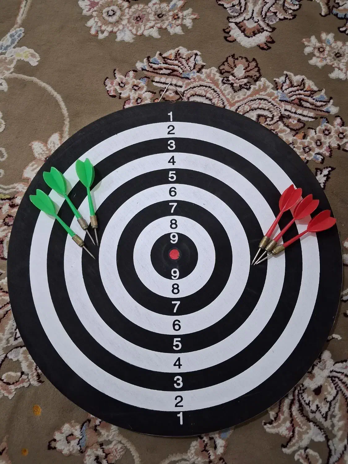 اسباب بازی|اسباب‌‌بازی|فومن, |دیوار