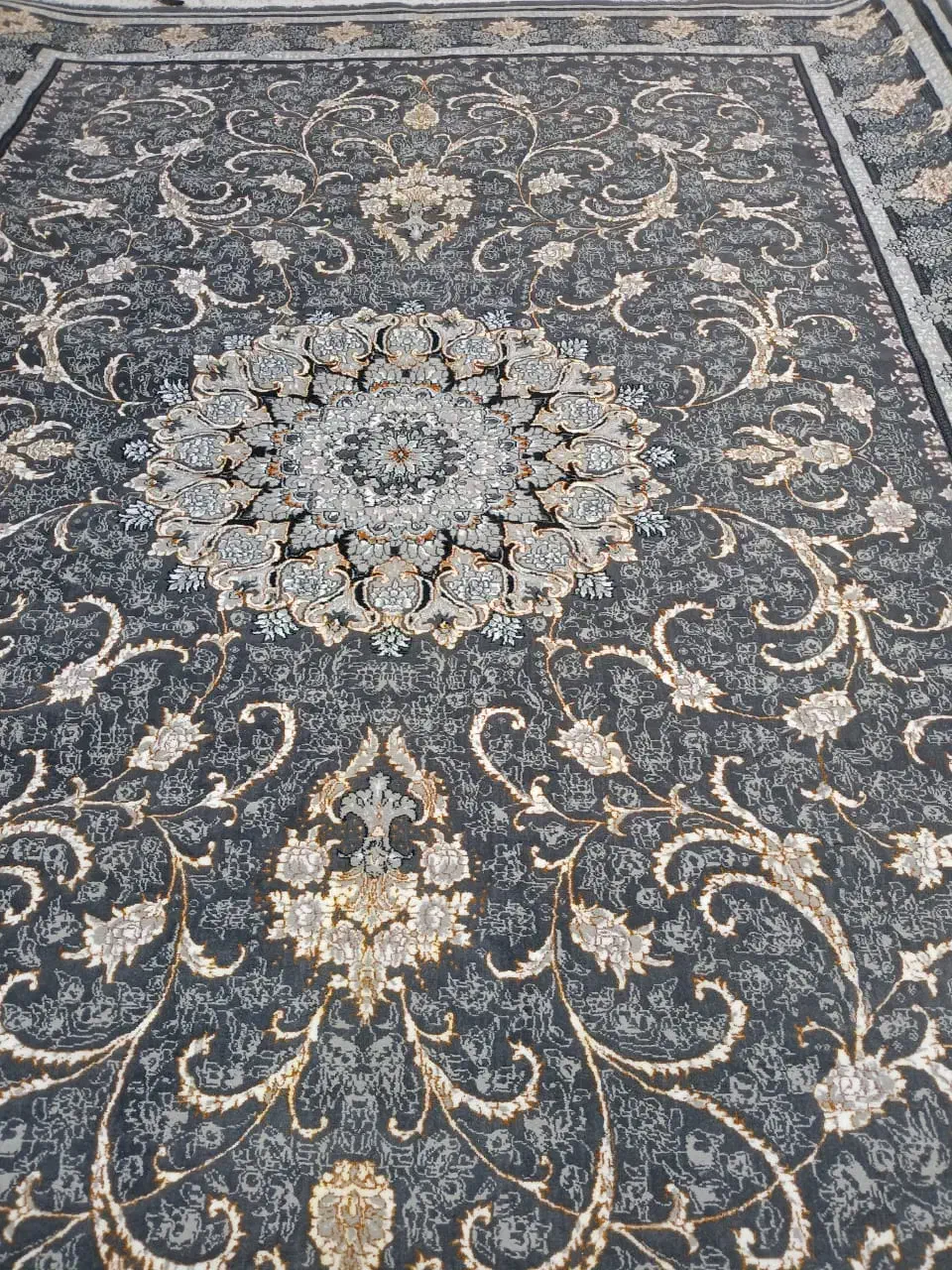 یک جفت فرش ۷۰۰شانه نوتوپلاستیک|فرش|مشهد, کارمندان دوم|دیوار