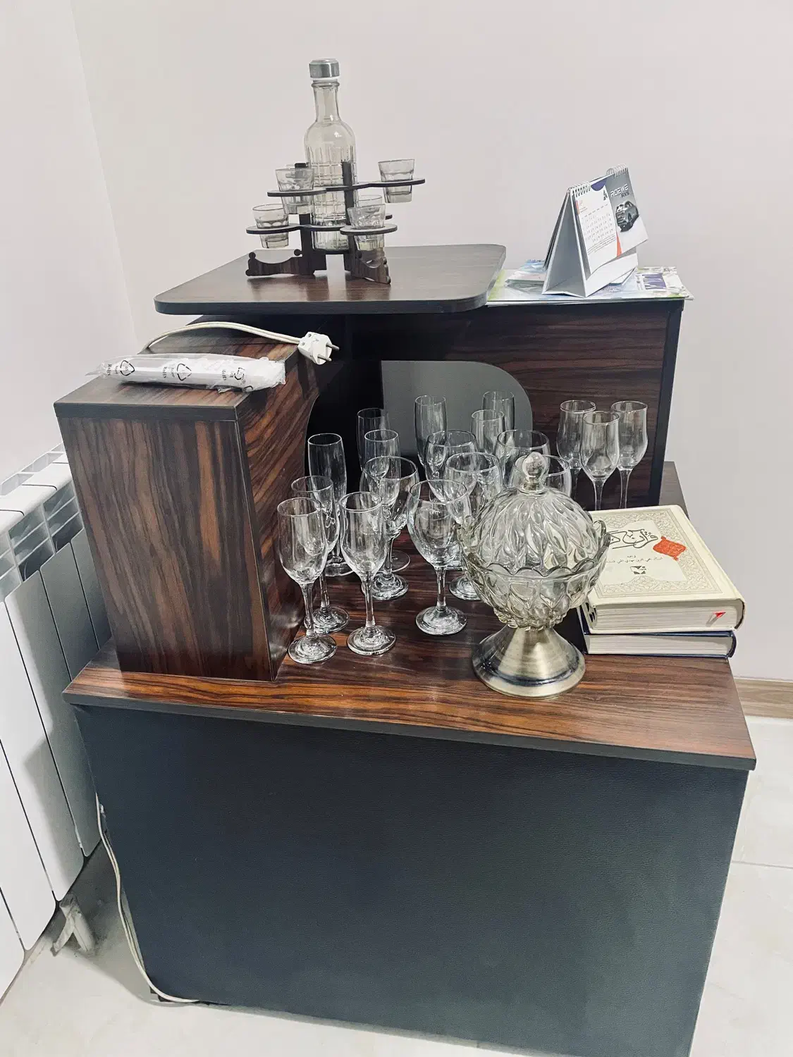 بار و صندلی راحتی|صندلی و نیمکت|دزفول, |دیوار