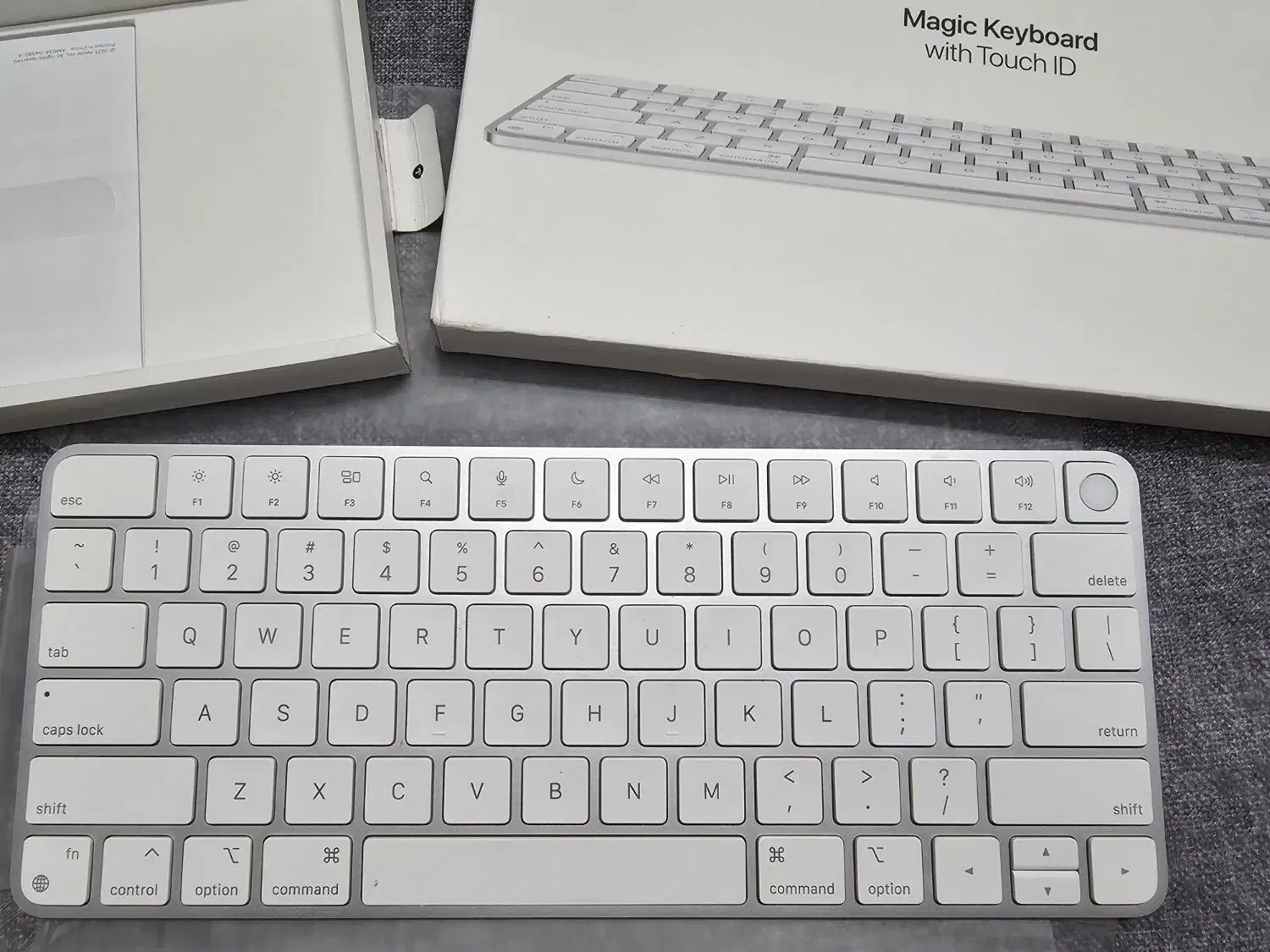 magic keyboard Touch id مجیک کیبورد با اثر انگشت|قطعات و لوازم جانبی رایانه|تهران, هلال احمر|دیوار