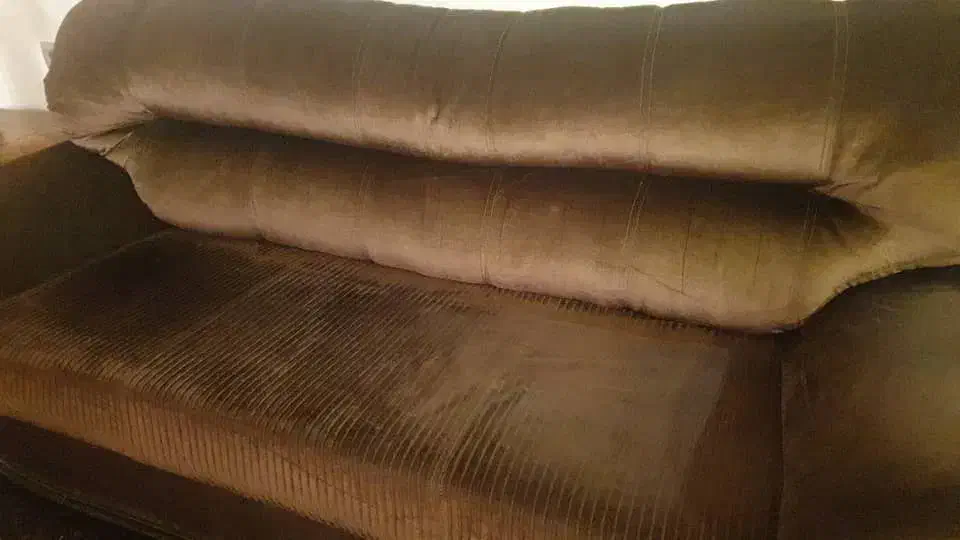 مبل راحتی ۷ نعره در حد نو|مبلمان خانگی و میز عسلی|میناب, |دیوار