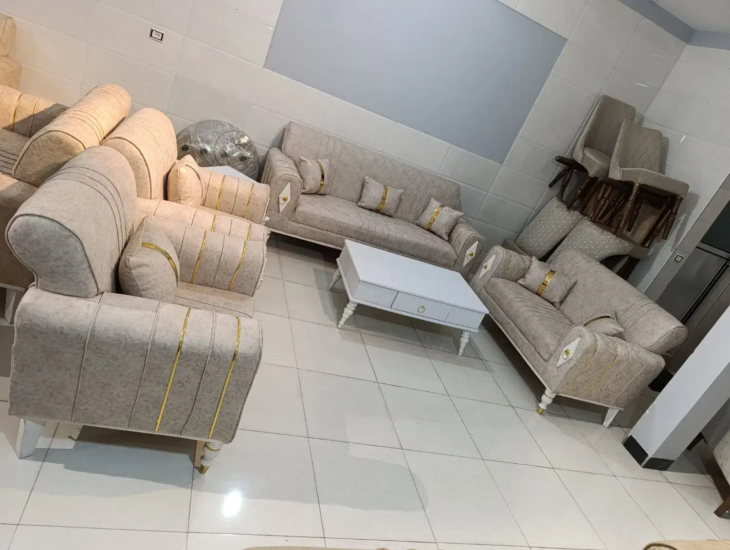 تولیدی مبلمان تندیس //مبل//|مبلمان خانگی و میز عسلی|بناب, |دیوار