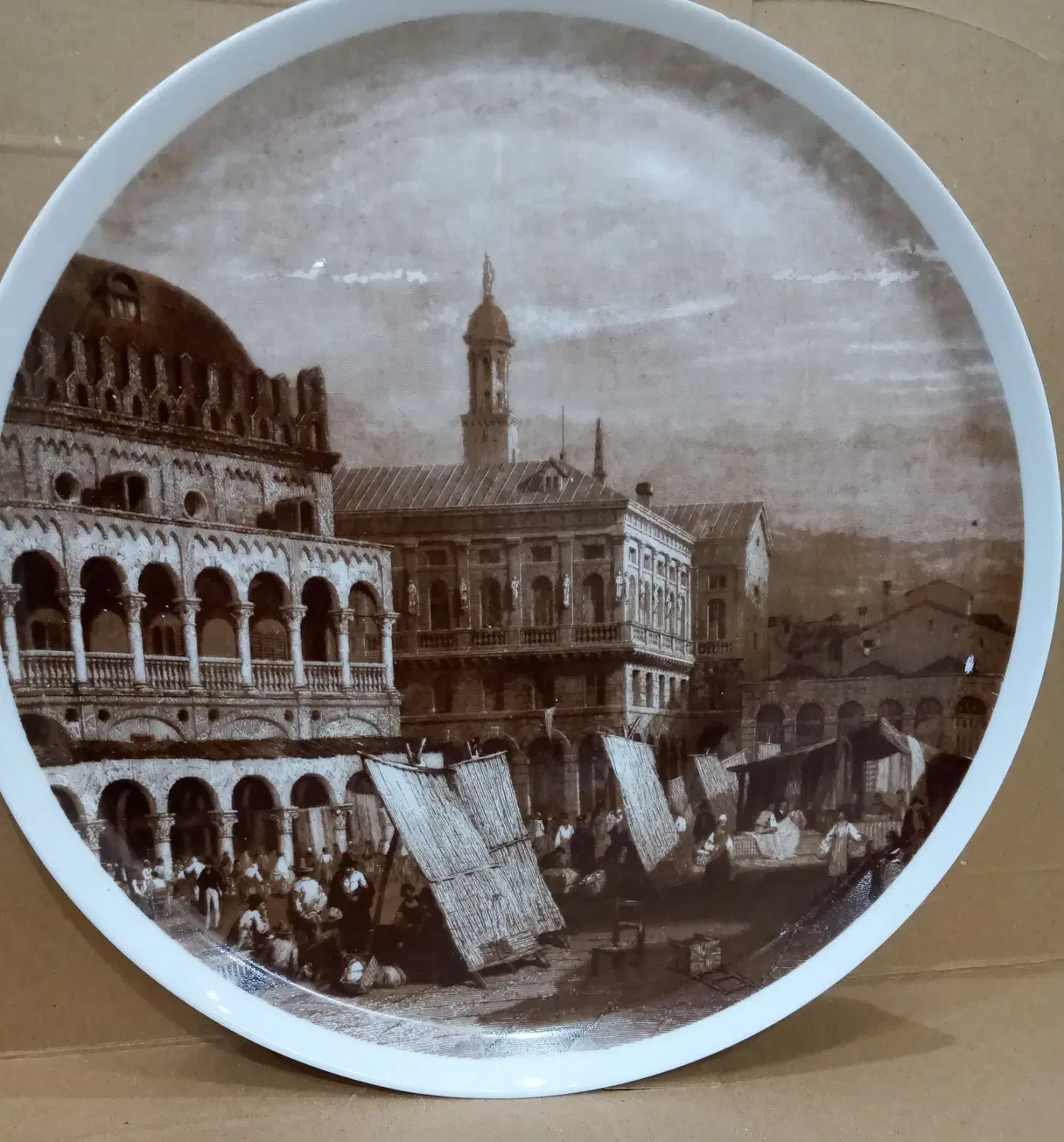 بشقاب دیوار کوب ایتالیایی|صنایع دستی و سایر لوازم تزئینی|تهران, والفجر (افسریه)|دیوار