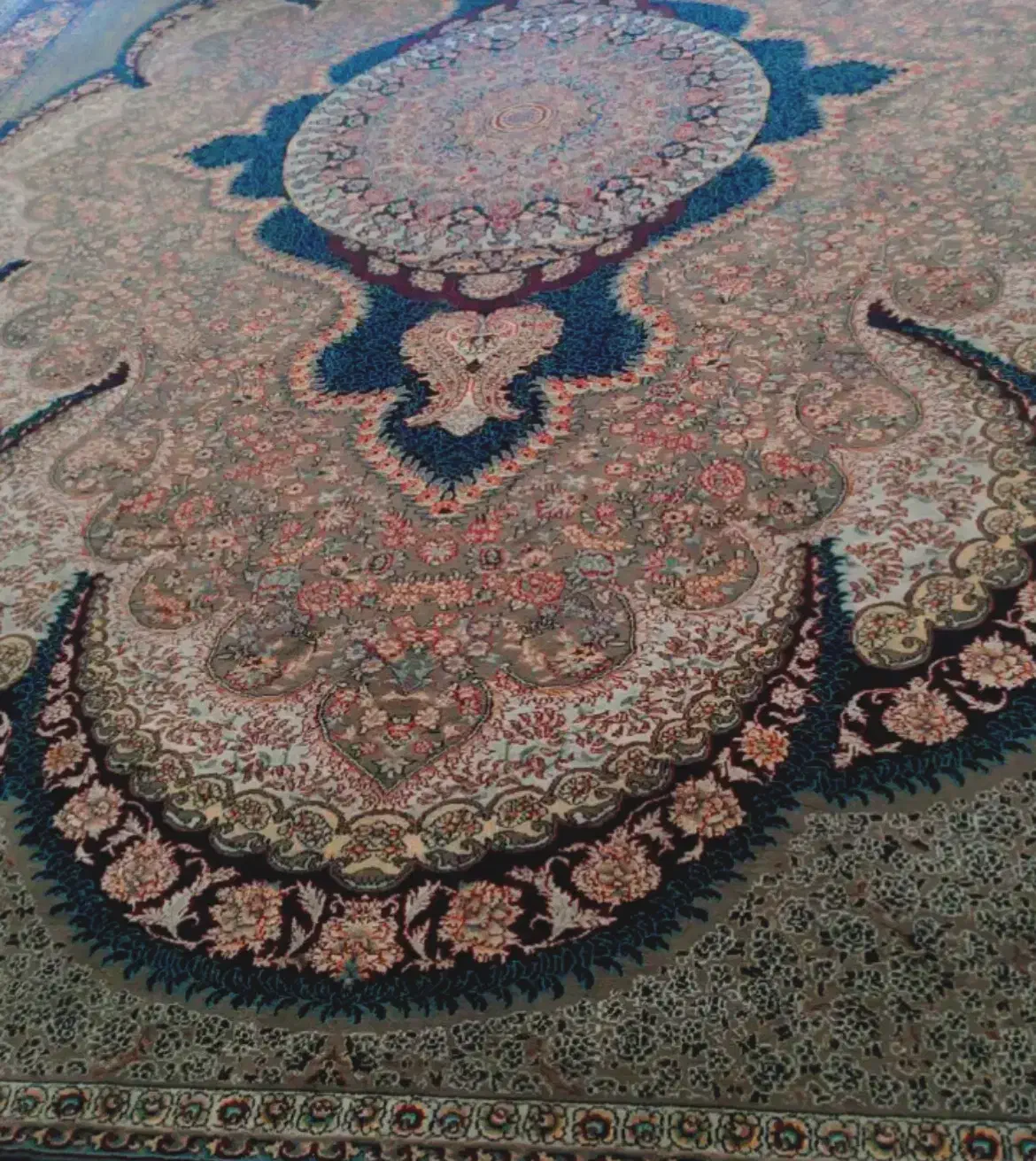 دو عدد قالی ۱۲متری|فرش|شهرکرد, |دیوار