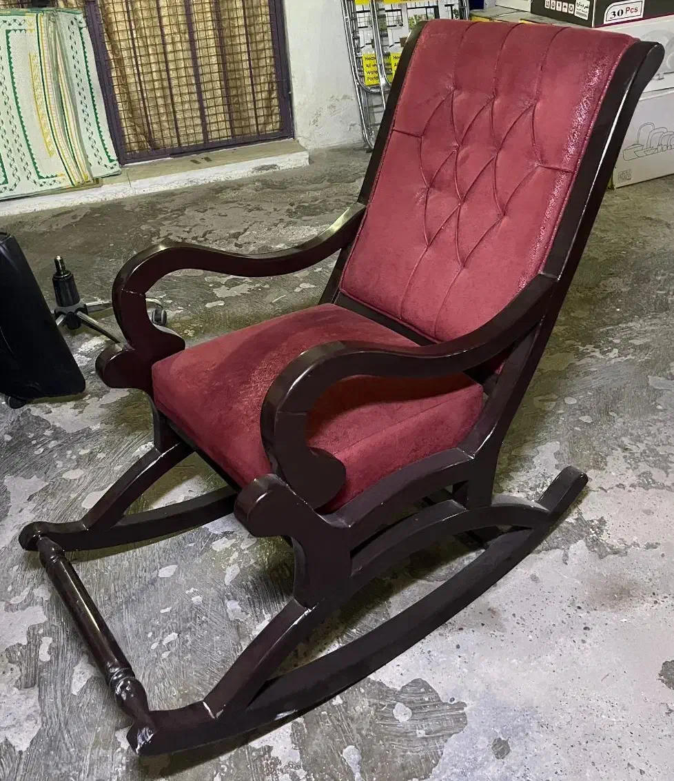 صندلی راک|صندلی و نیمکت|آستانه اشرفیه, |دیوار