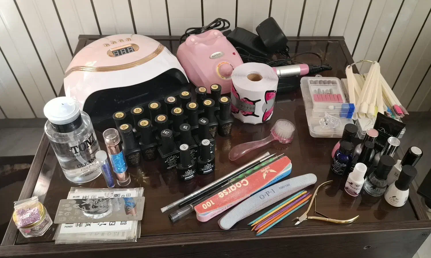 وسایل کامل کاشت ناخن|آرایشی، بهداشتی، درمانی|اصفهان, مارچین|دیوار