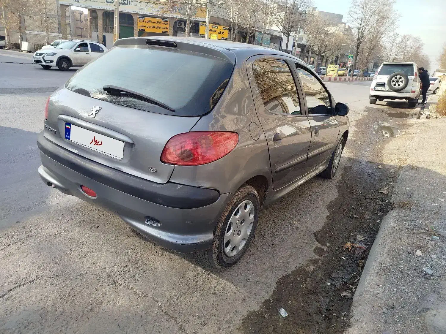 ۲۰۶مدل۹۰|خودرو سواری و وانت|قزوین, |دیوار