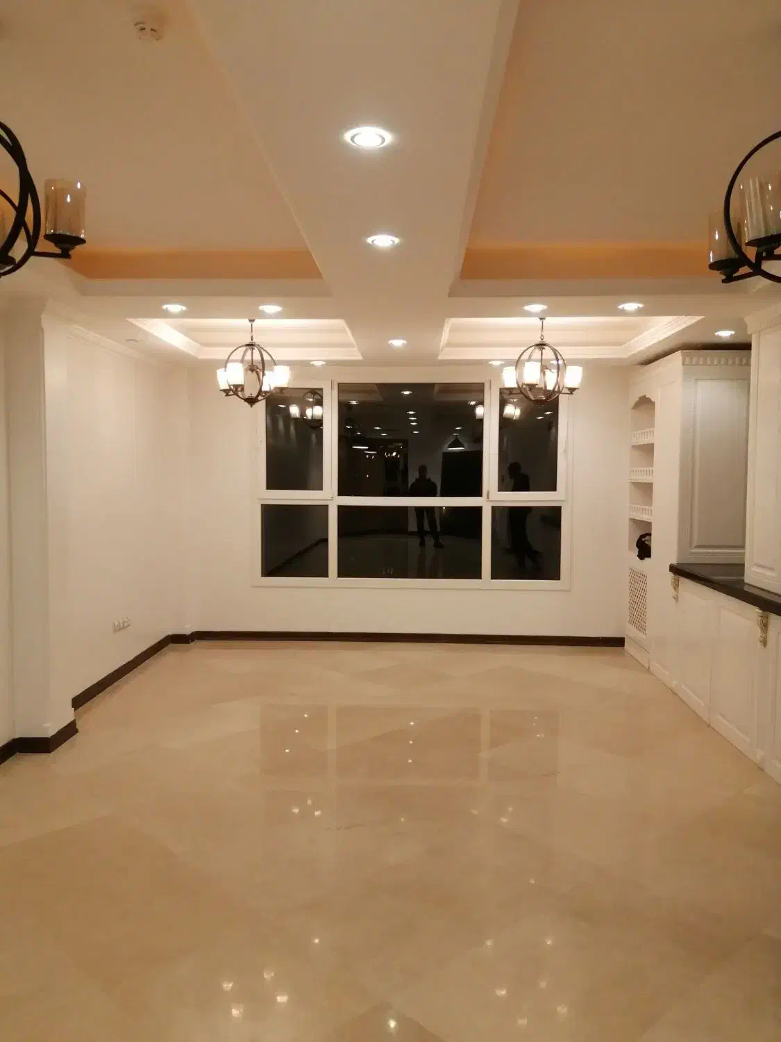 100 متر 2 خواب غرق نور