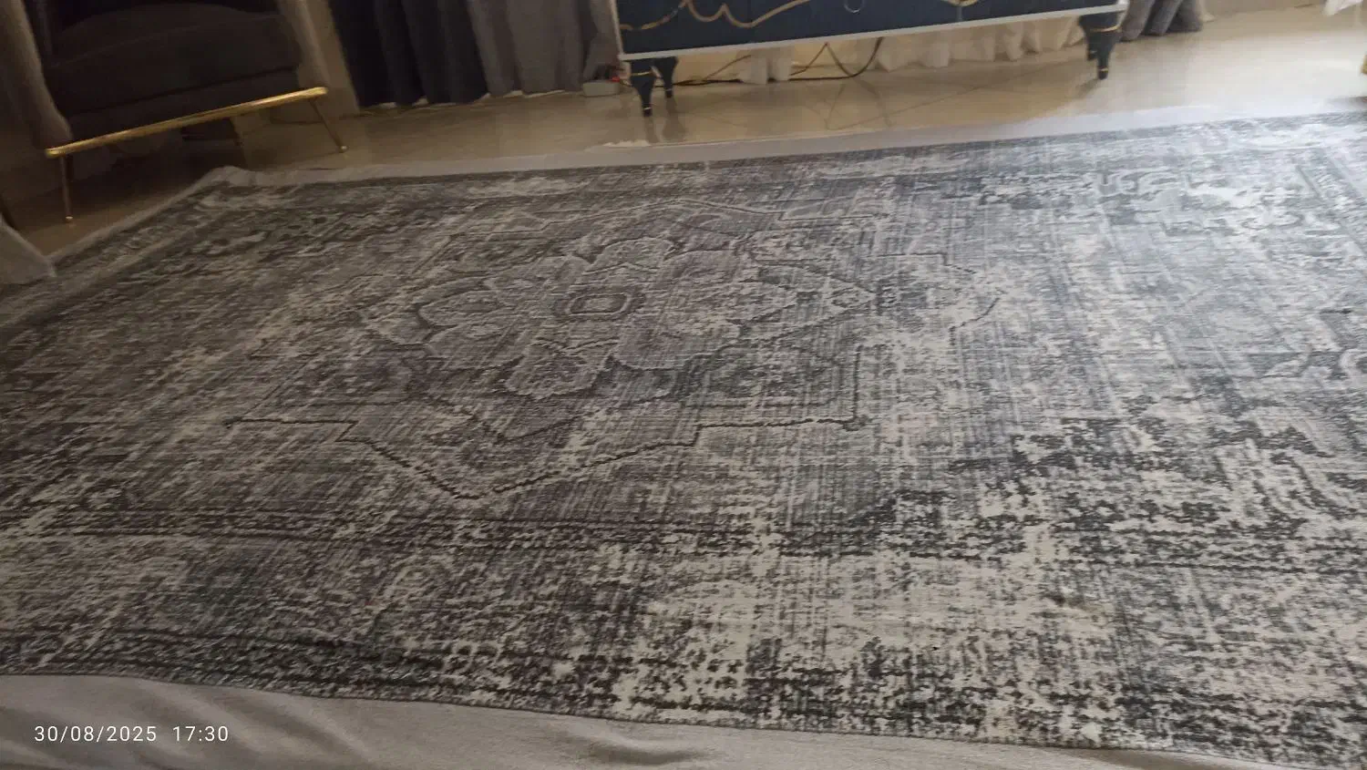 روفرشی شش متری|روفرشی|مشهد, هفت تیر (نه دره)|دیوار