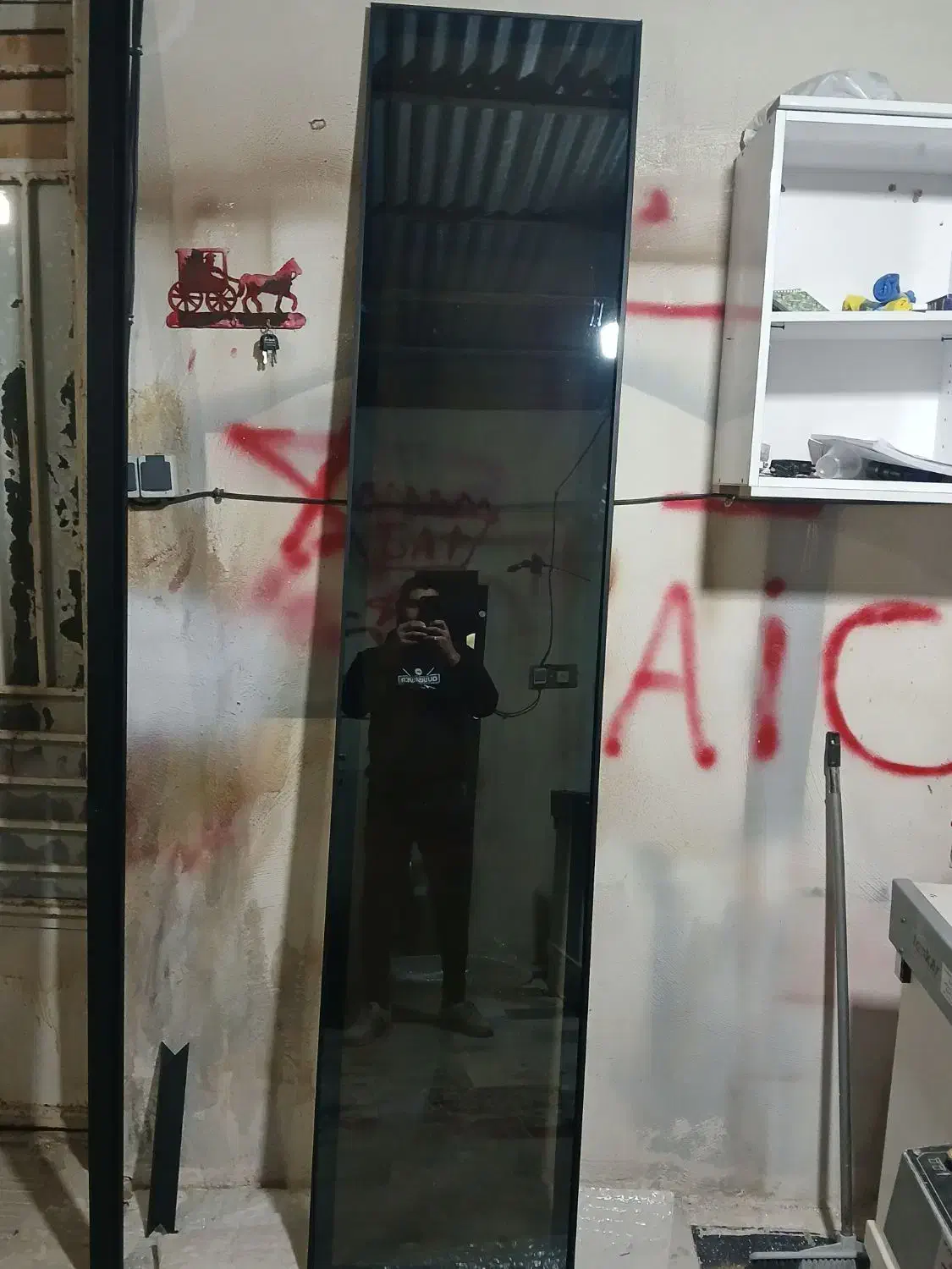 زیبای خانه خود را بادرب شیشه ای مدرن وجذاب کن|مصالح و تجهیزات ساختمان|سیرجان, |دیوار