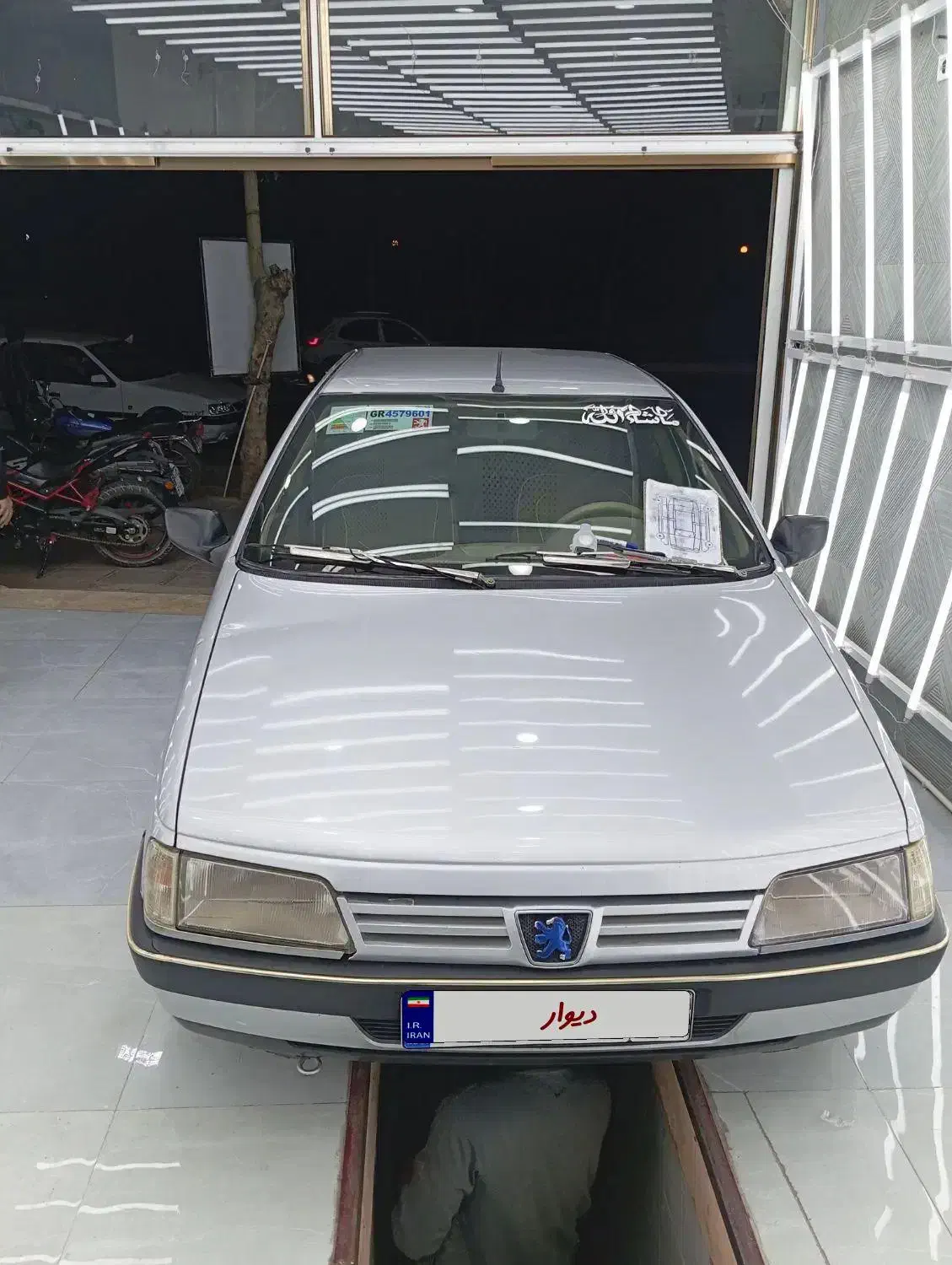 ماشین ۴۰۵|خودرو سواری و وانت|سبزوار, جوادیه غربی|دیوار