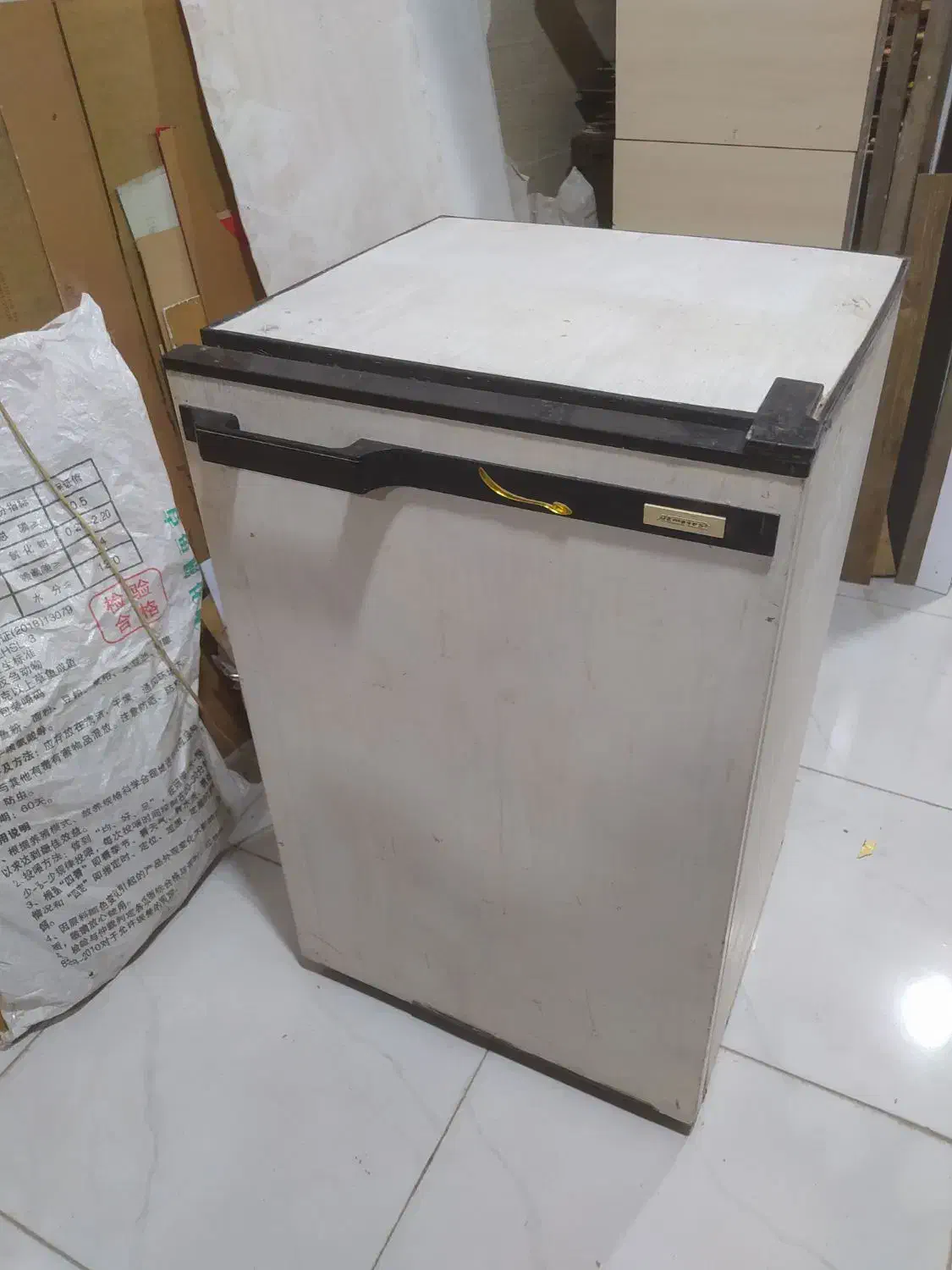 یخچال آزمایش|یخچال و فریزر|رشت, سیا اسطلخ|دیوار