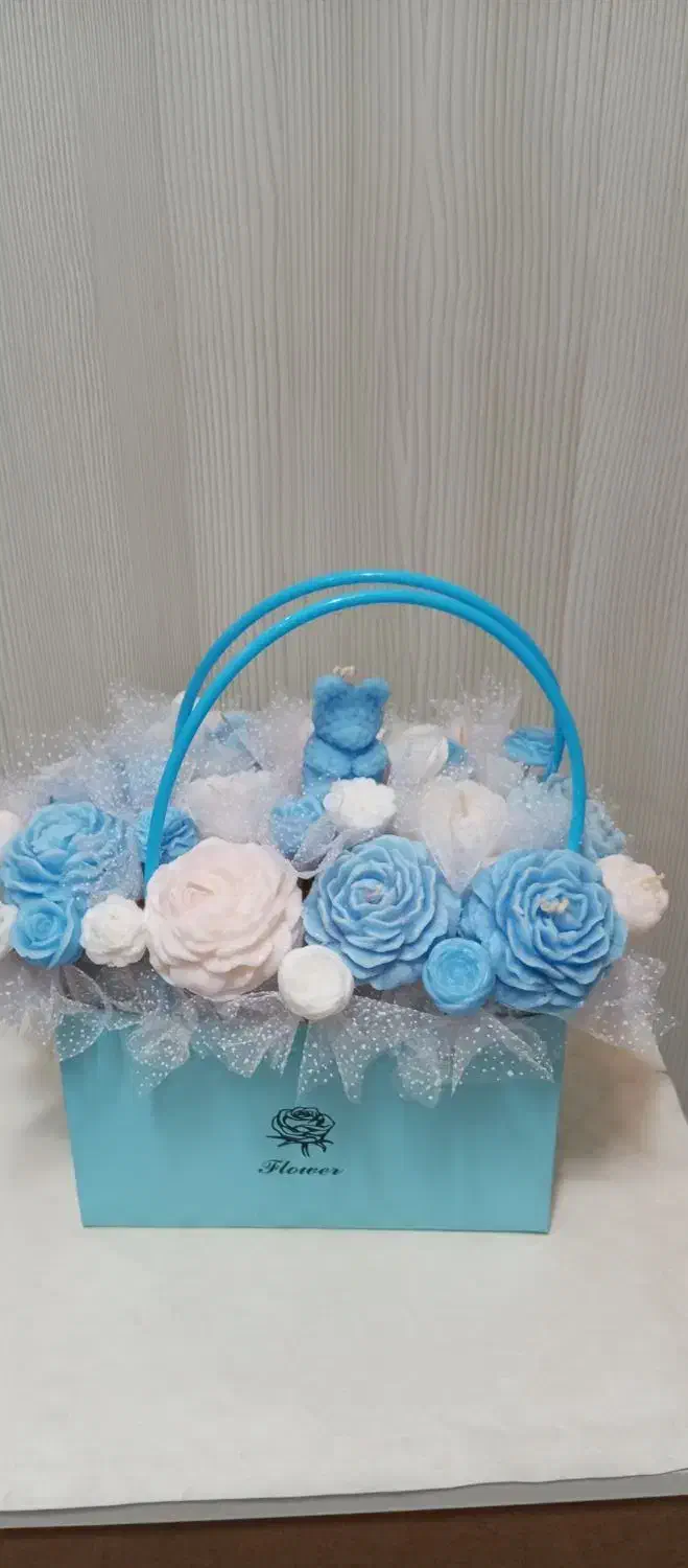 انواع باکس گل و شمع و گیفت|گل مصنوعی|تهران, تهرانسر غربی|دیوار