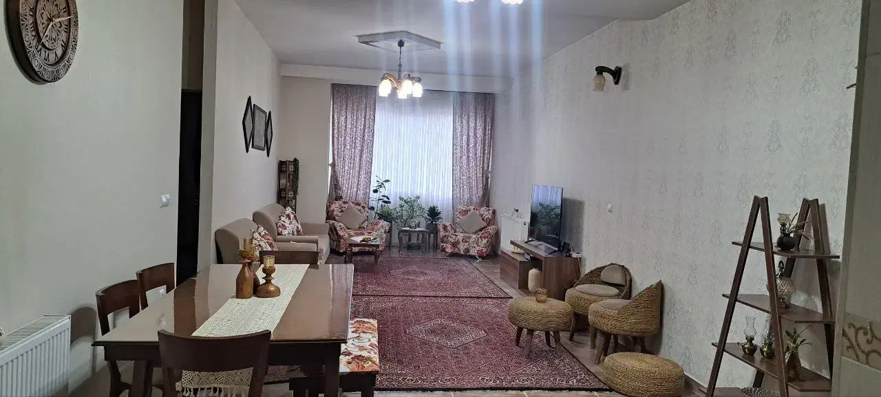 واحد ۹۰ متری خیابان شهدا (حکیمیان)|فروش آپارتمان|زنجان, |دیوار