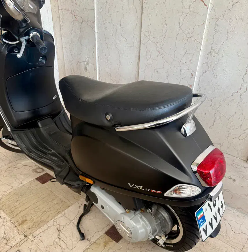 وسپا vxl اصلی 150cc|موتورسیکلت|تهران, مینی‌سیتی (شهرک نفت)|دیوار
