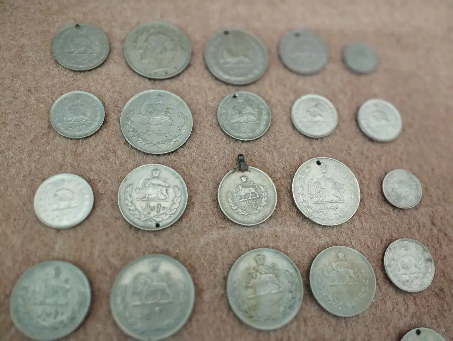 سکه قدیمی ایرانی و خارجی|کلکسیون سکه، تمبر، اسکناس|باقرشهر, |دیوار