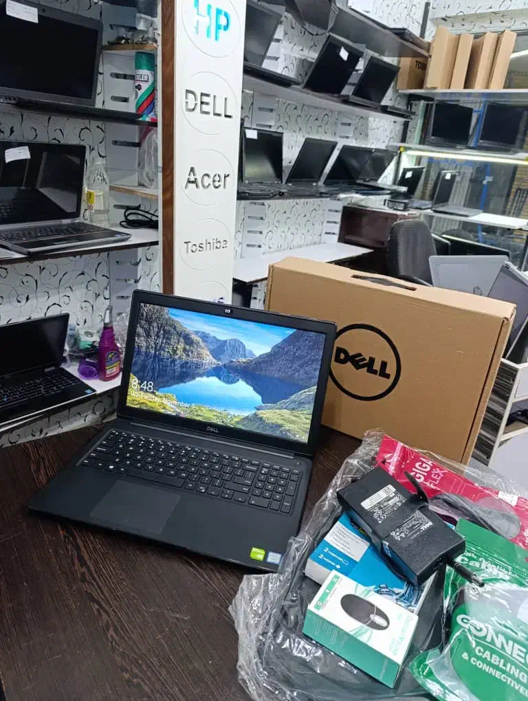 لپتاپdell cori7 رم۱۶ گرافیک۲نسل8نمایشگاهی|رایانه همراه|شهرکرد, |دیوار