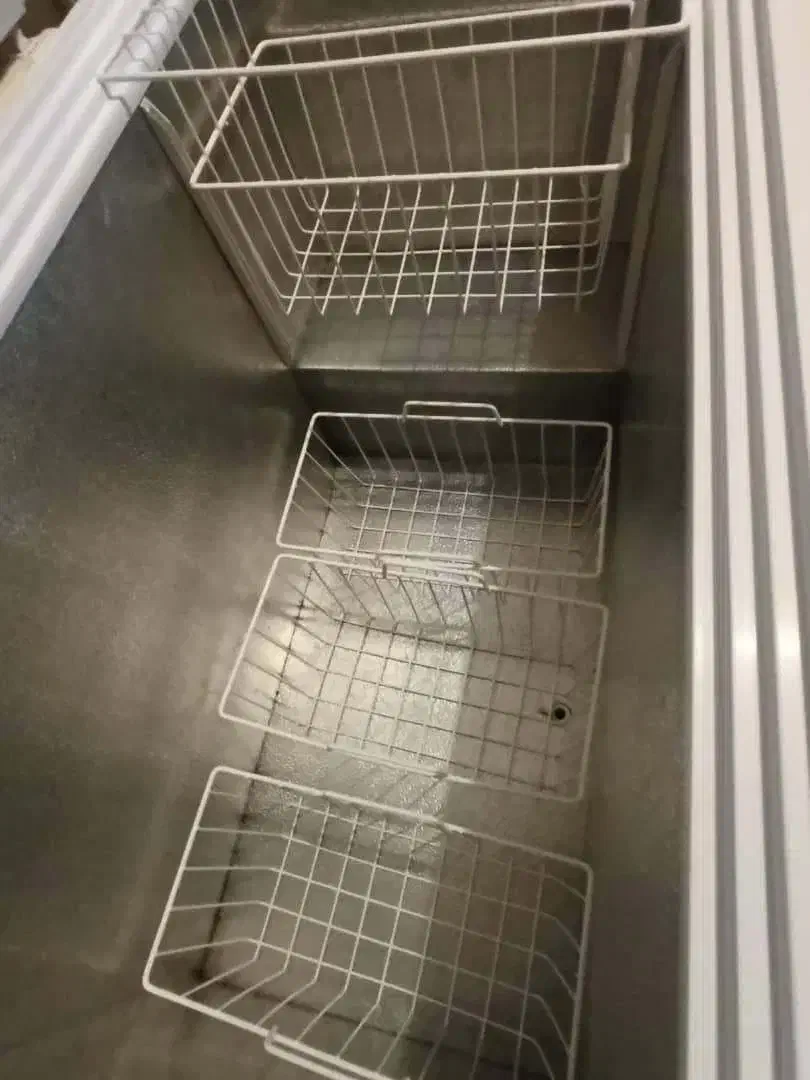 فریزر صندوقی در حد نو کم کارکرد|یخچال و فریزر|بهشهر, |دیوار