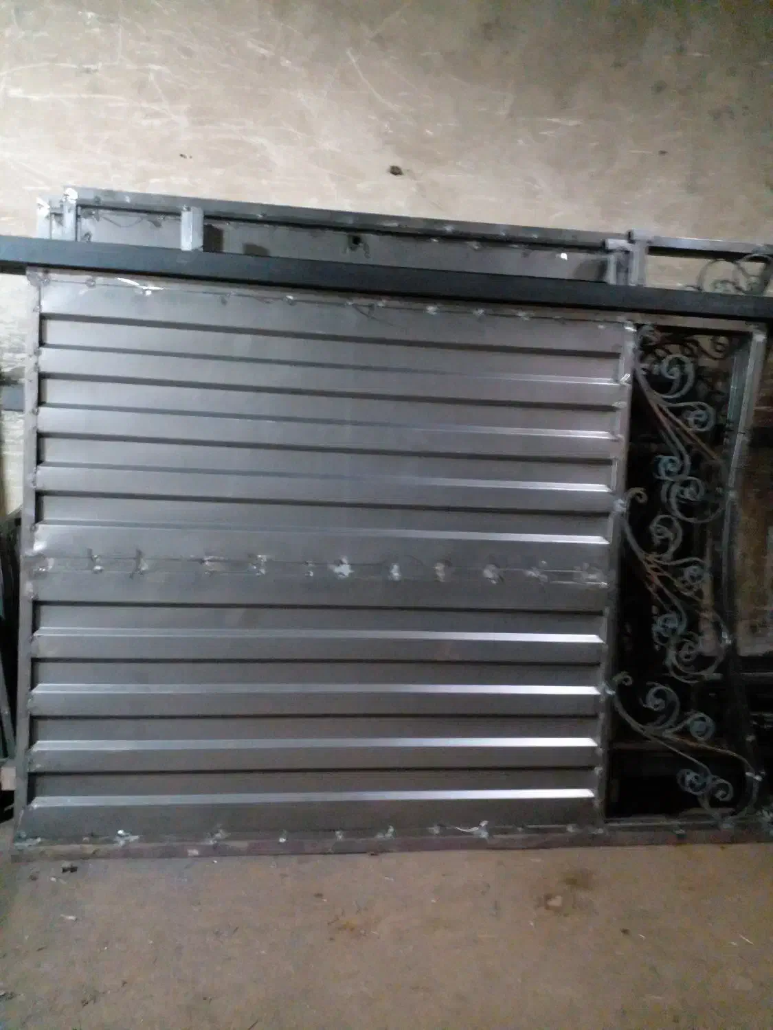 درب پنجره اهنی موسوی|مصالح و تجهیزات ساختمان|رباطکریم, رباطکریم|دیوار