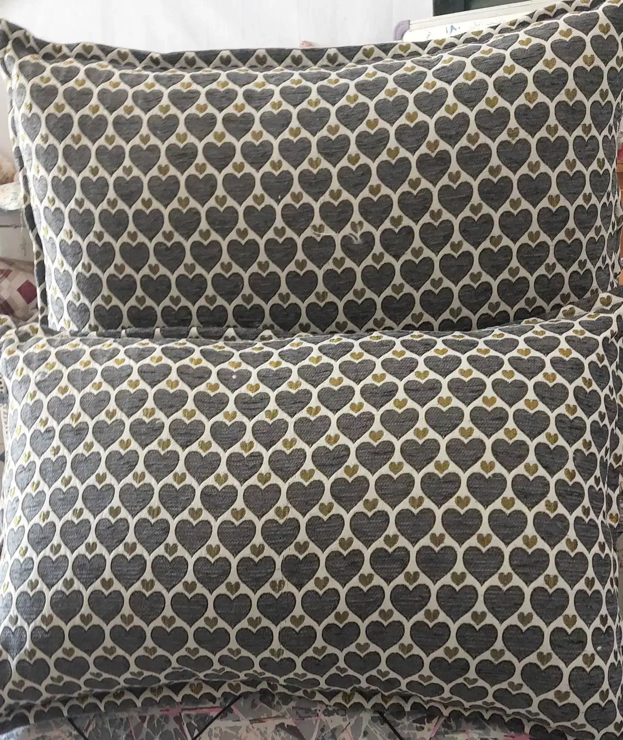 دشک و بالشت|رختخواب، بالش، پتو|شهرکرد, |دیوار