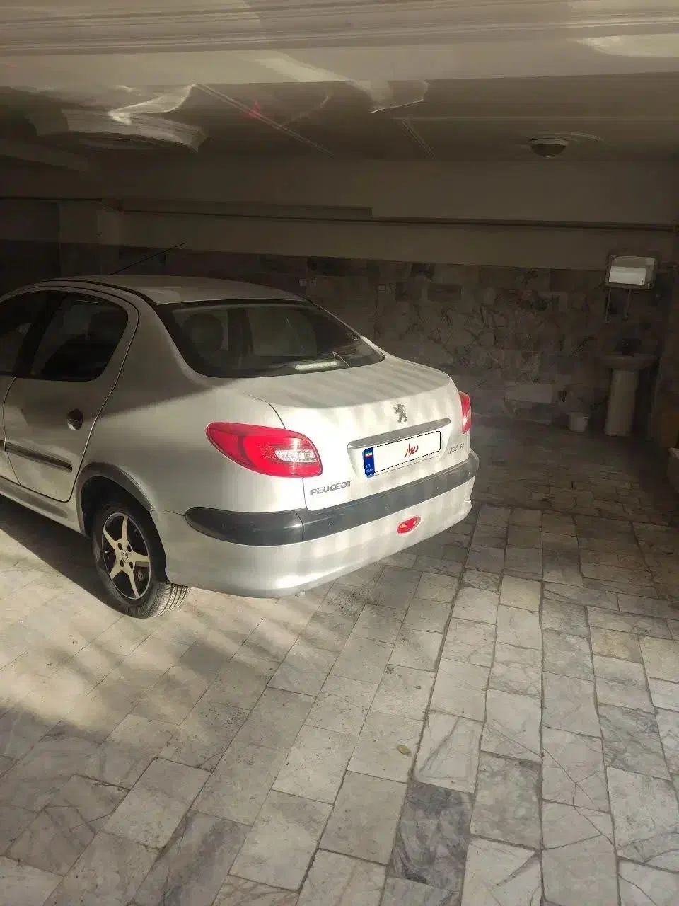 پژو۲۰۶ اس دی مدل ۸۹|خودرو سواری و وانت|هشتگرد, فاز ۱ مهستان|دیوار