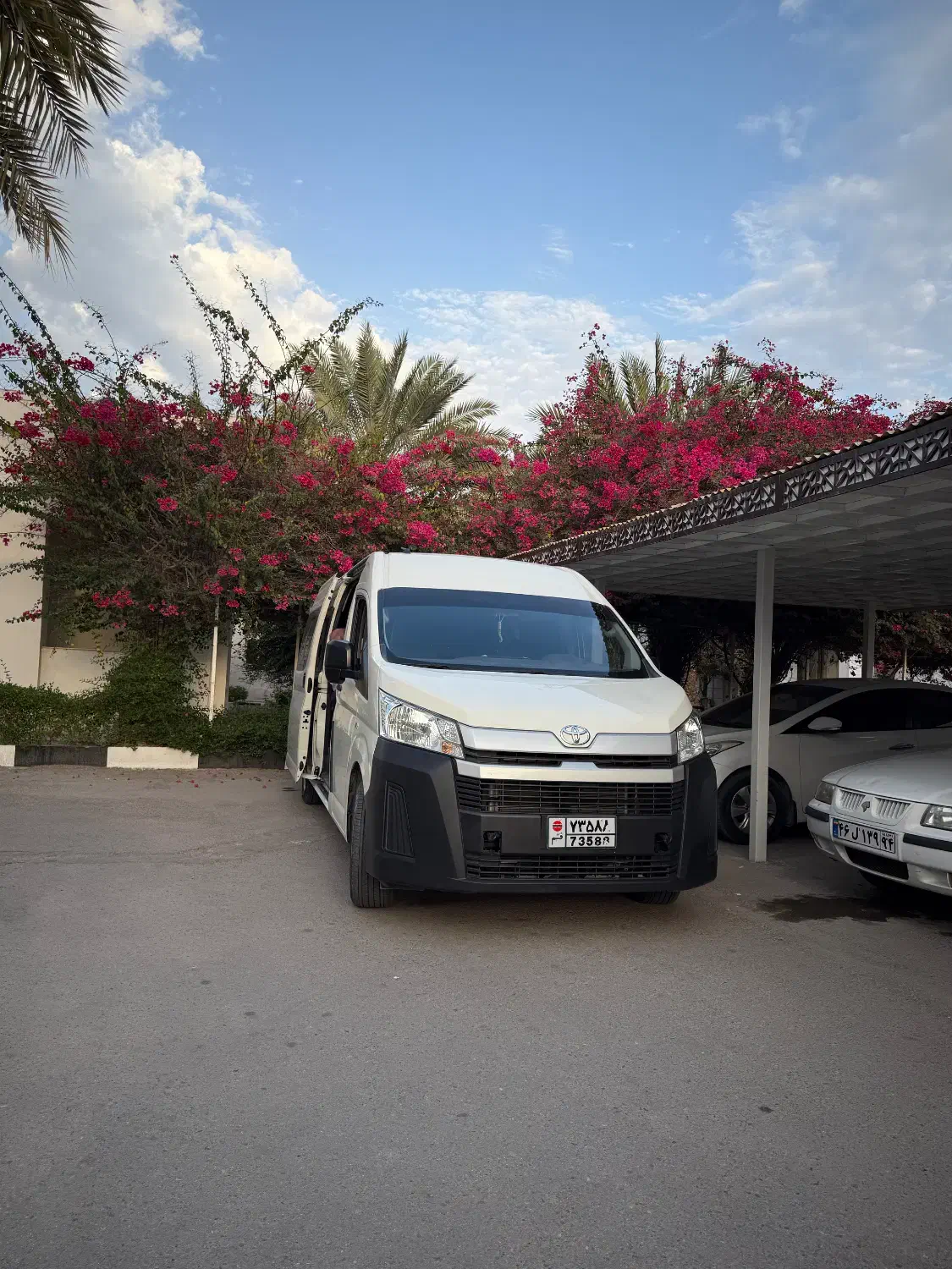 ون اجاره ای با راننده و خدمات vip با خودروهای 2024|خدمات حمل و نقل|قشم, |دیوار