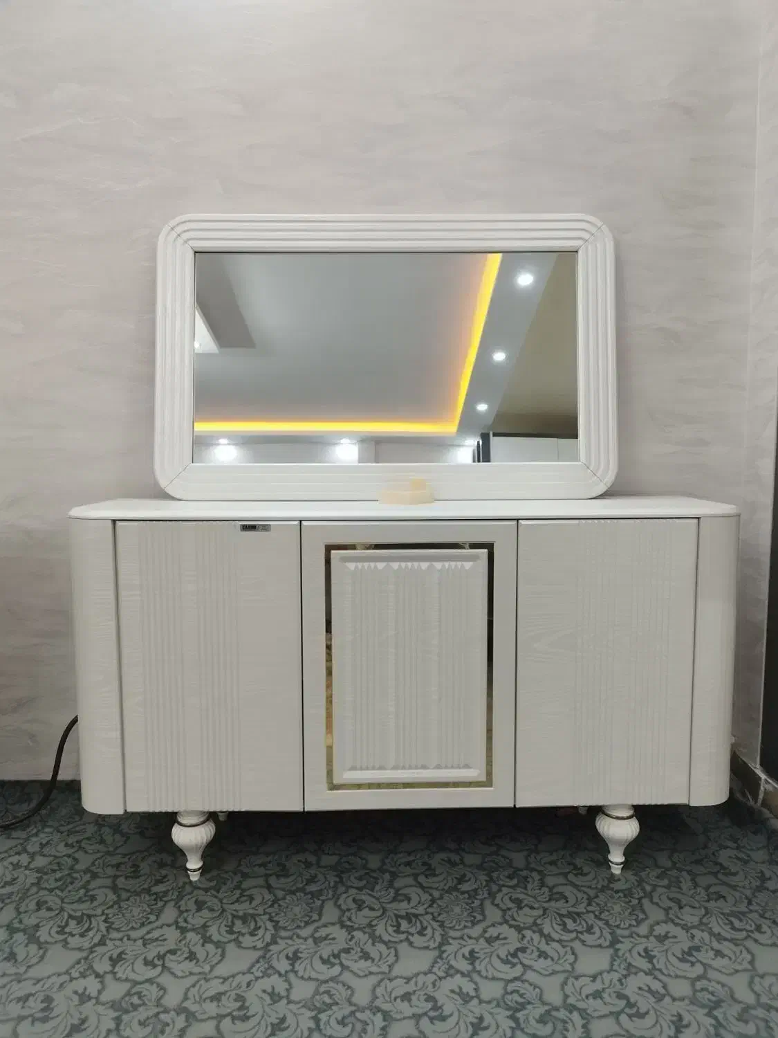 کنسول،آیینه،جاکفشی،میزتلویزیون|بوفه، ویترین، کنسول|فردیس, شهرک شهید حسینی|دیوار