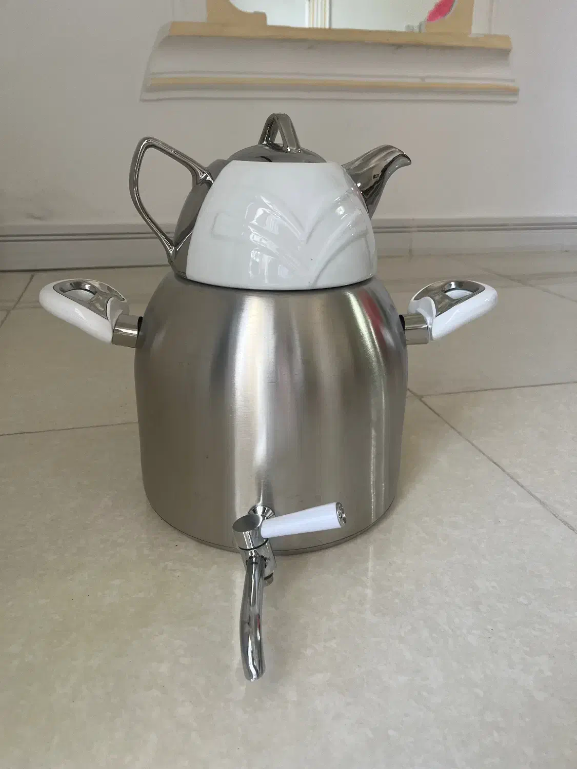 قوری وکتری شیر دار|قوری، کتری، قهوهساز دستی|طاهرگوراب, |دیوار