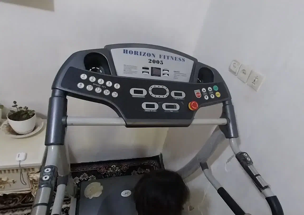 تردمیل|تجهیزات ورزشی|زرندیه, |دیوار