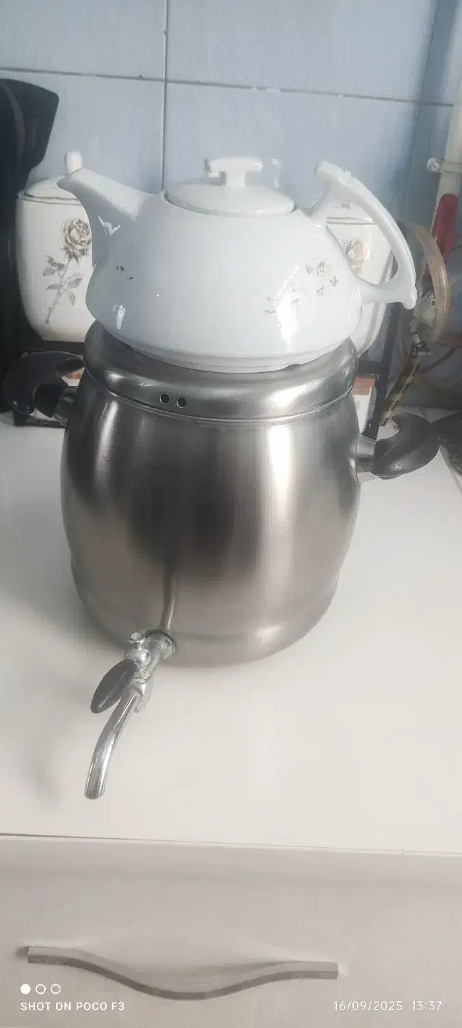 کتری وقوری|قوری، کتری، قهوه‌ساز دستی|قروه, |دیوار