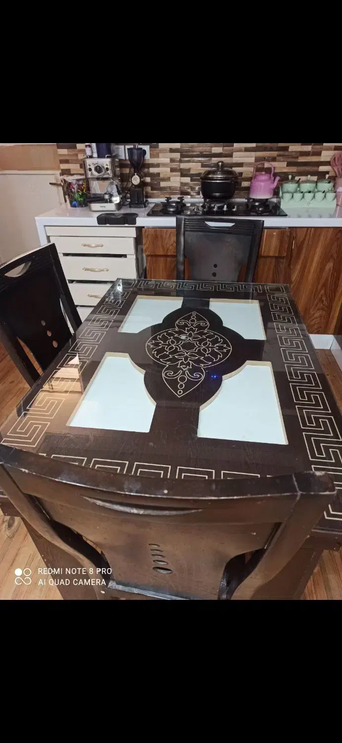 میز غذاخوری چهار نفره قیمت مناسب|میز و صندلی غذاخوری|بندر گناوه, |دیوار