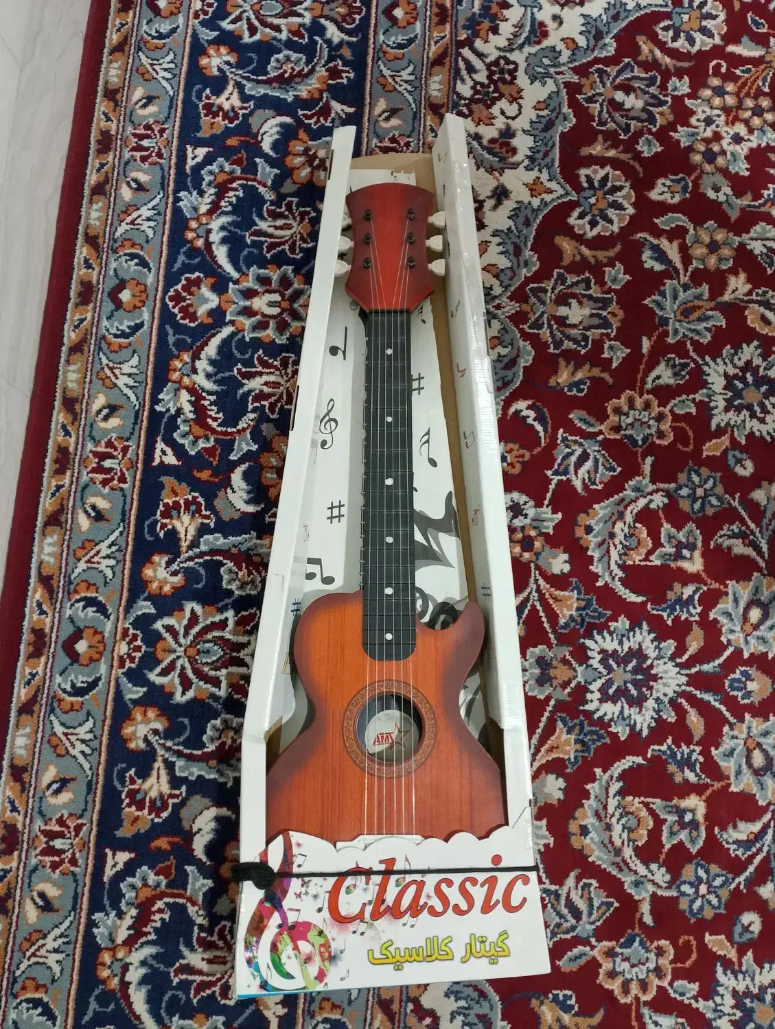 گیتار کلاسیک نو|گیتار، بیس، امپلیفایر|بیرجند, |دیوار