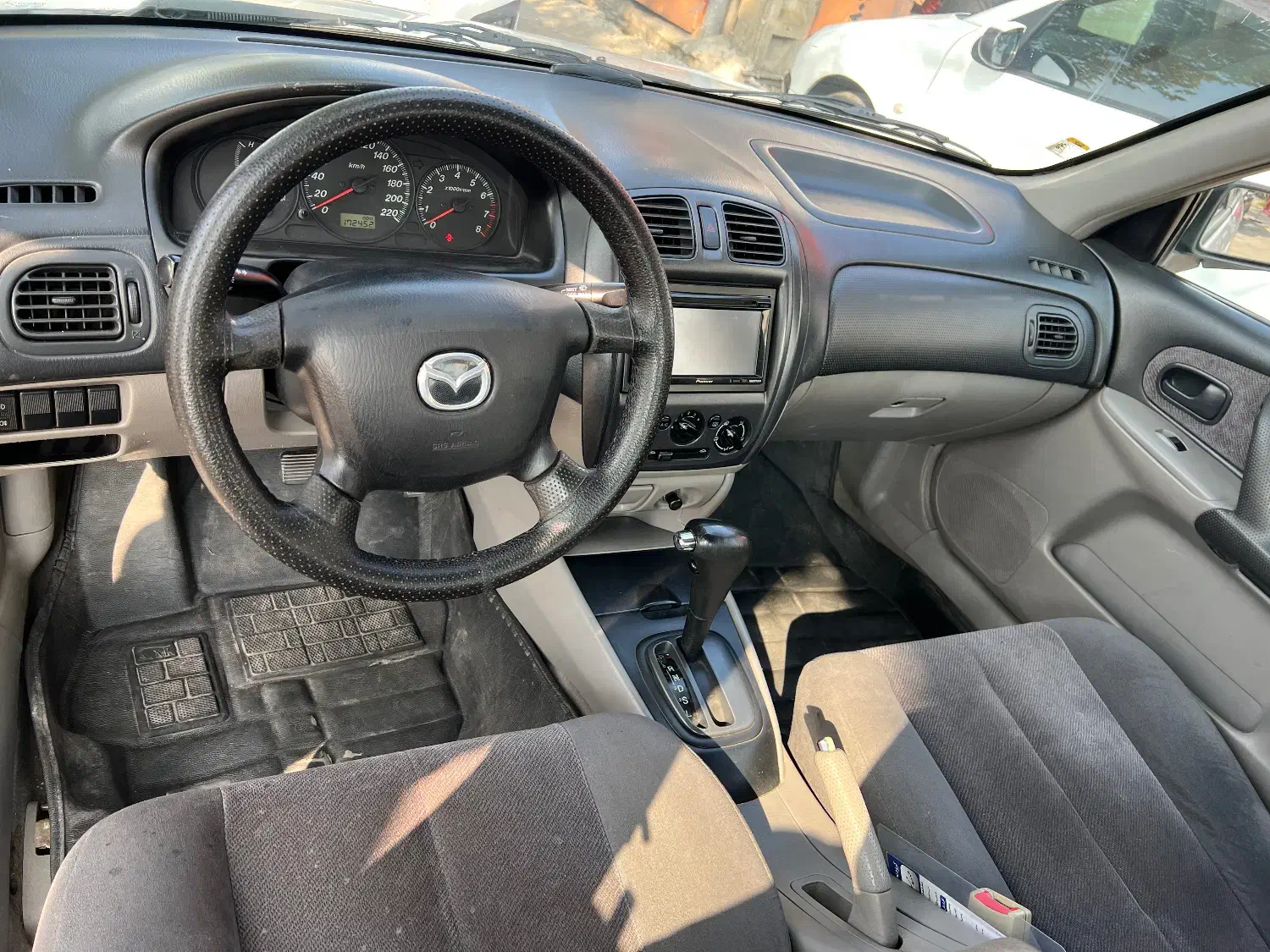 مزدا ۳۲۳ تک برگ 86|خودرو سواری و وانت|رشت, جانبازان|دیوار