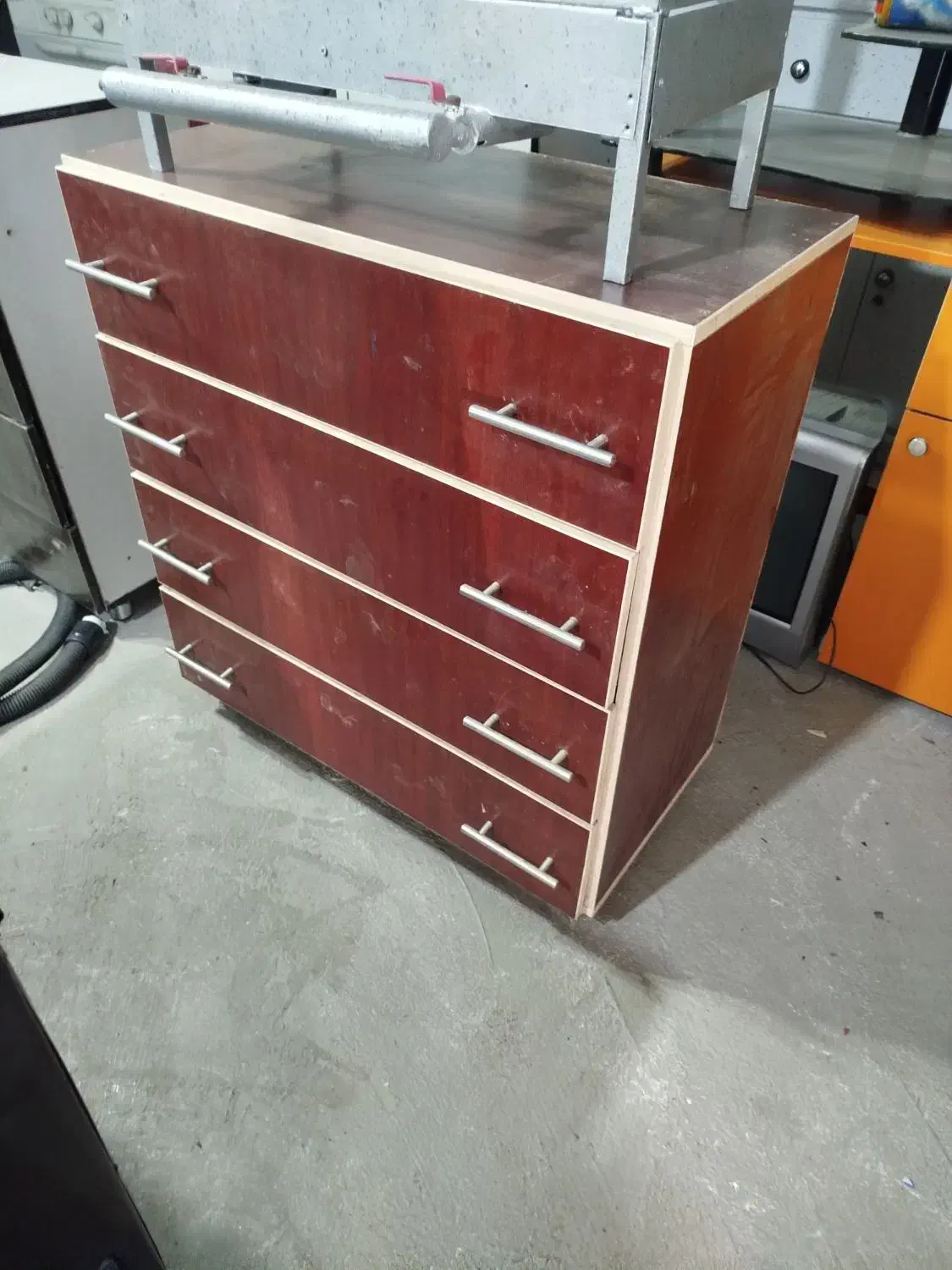 دراور|جاکفشی، کمد، دراور|مرودشت, ابوذر شمالی‎|دیوار