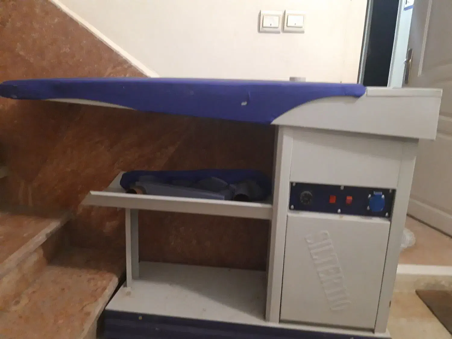 میز اتو|اتو و لوازم اتو|تبریز, |دیوار