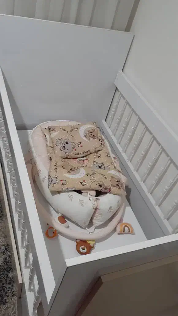 تخت نوزاد|تخت و صندلی بچه|رشت, لاکان|دیوار