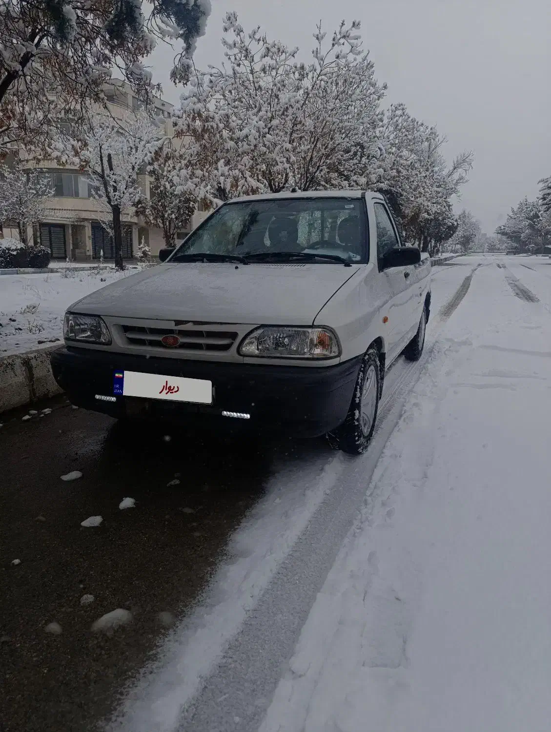 ماشین (پراید بار)|خودرو سواری و وانت|فرخ‌شهر, |دیوار