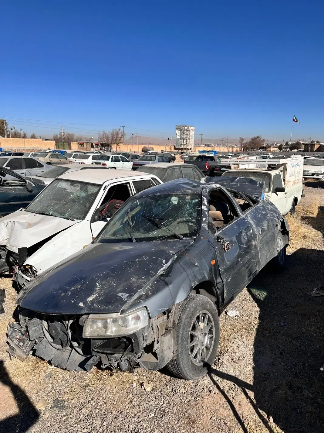 سمند مدل ۸۴ تصادفی|خودرو سواری و وانت|بروجن, |دیوار